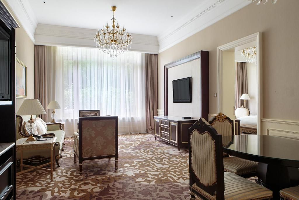 Hong Qiao State Guest фото 91