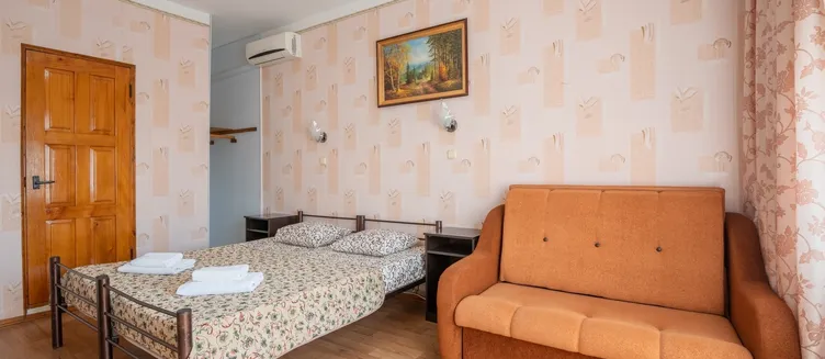 Фото отеля Мини-Отель «Лазурь»