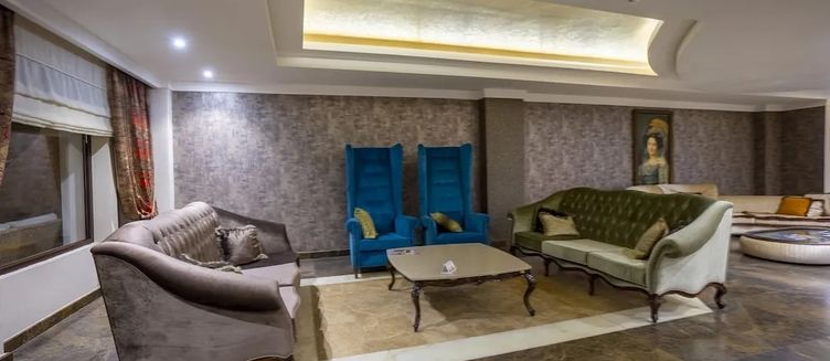 Фото отеля Azka Restaurant