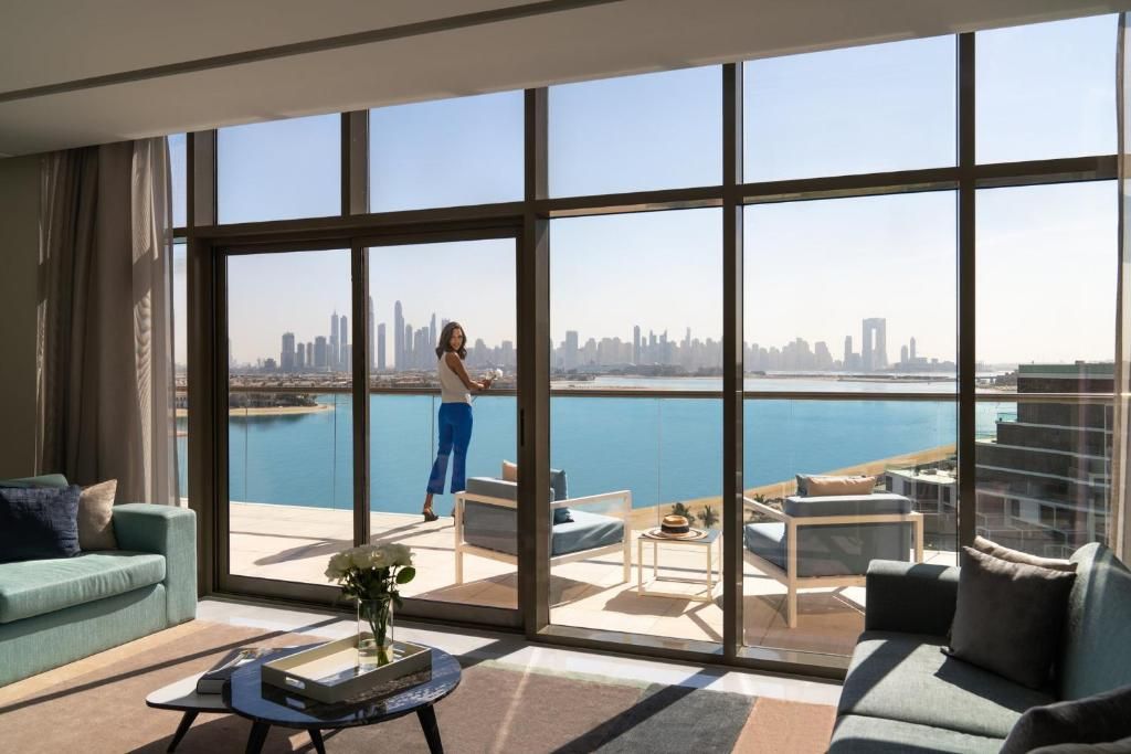 Th8 Palm Dubai Beach Resort Vignette Collection фото 69