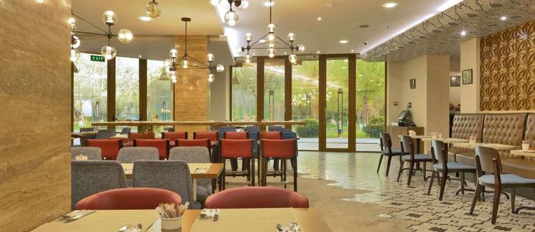 Фото отеля Radisson Blu Hotel Yerevan