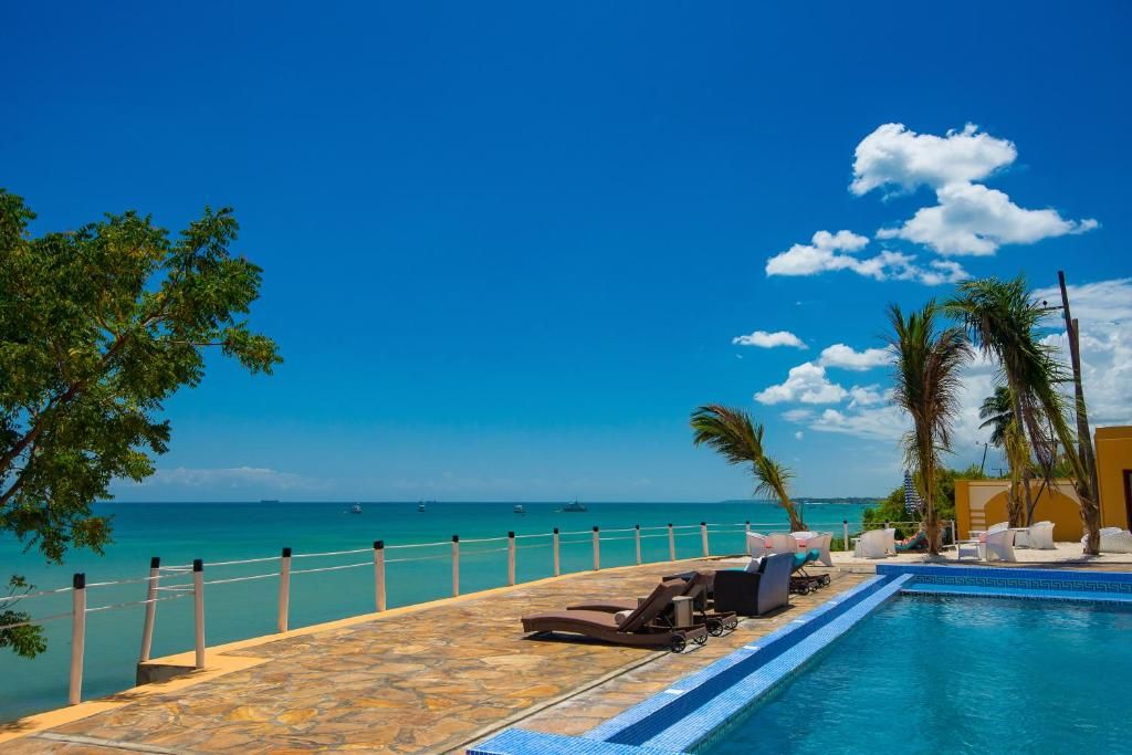 Golden Tulip Zanzibar Resort фото 14