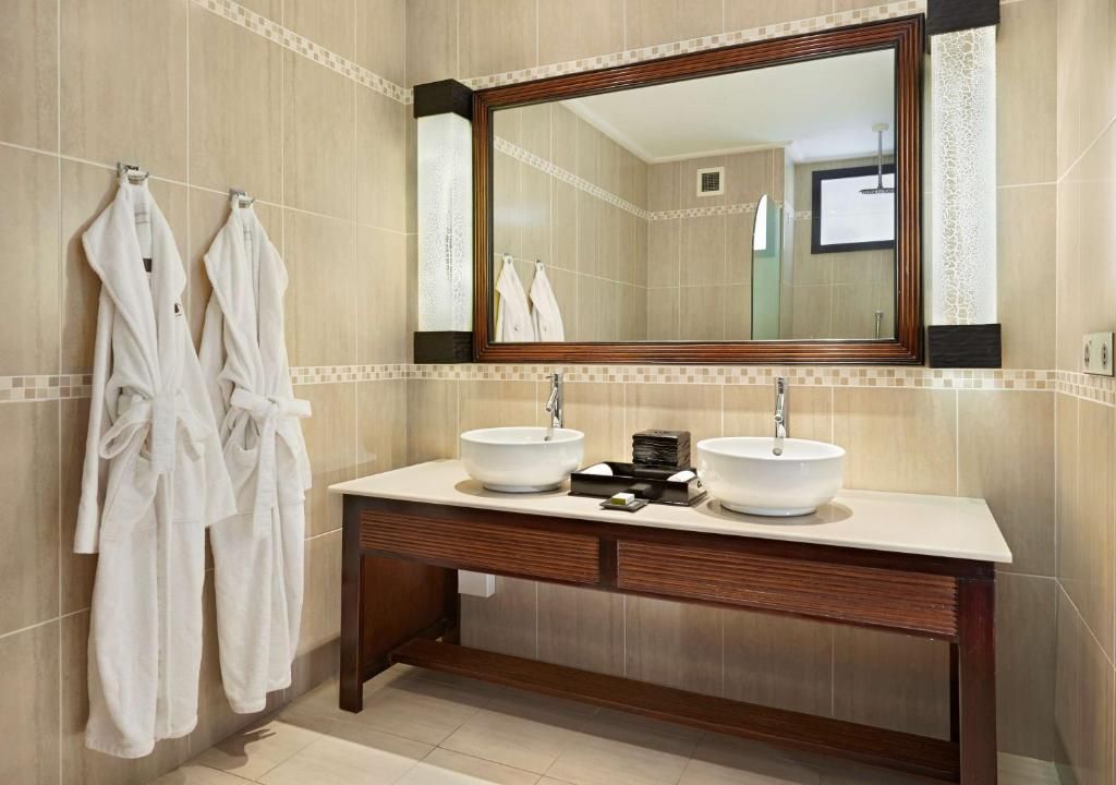 DoubleTree by Hilton Seychelles Allamanda Resort & Spa фото 40