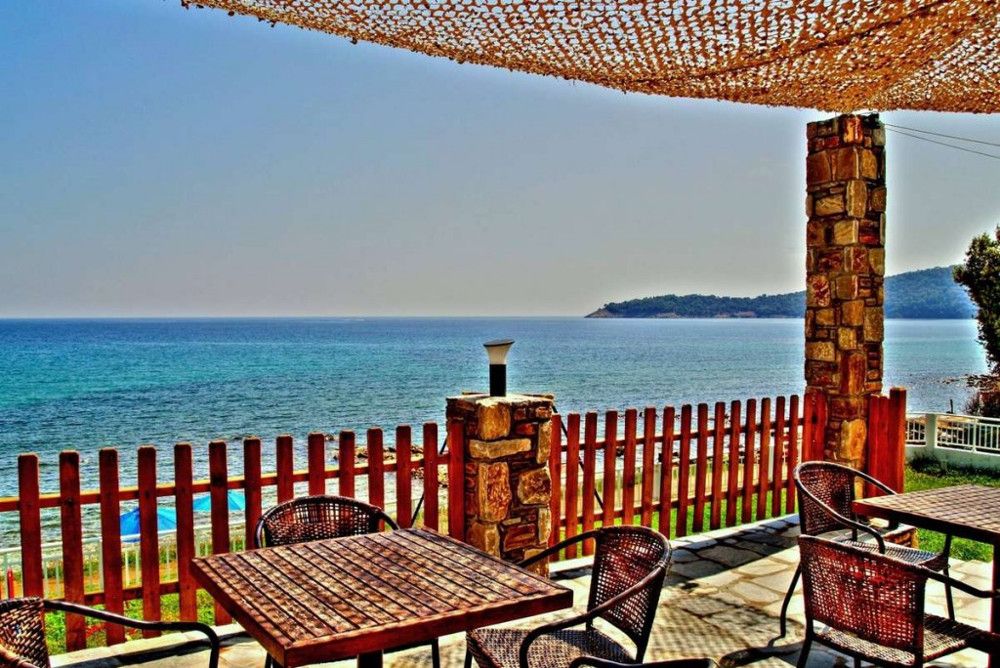 Maranton Beach Hotel фото 28