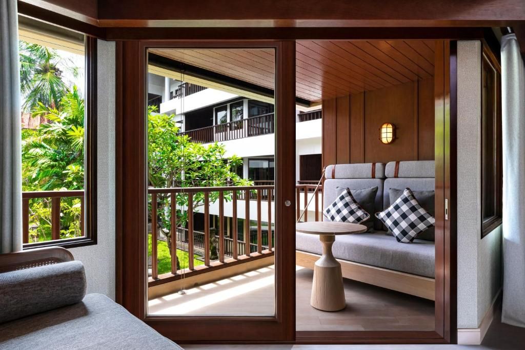 The Laguna, a Luxury Collection Resort & Spa фото 82