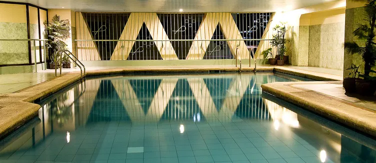 Фото отеля Berjaya Makati Hotel