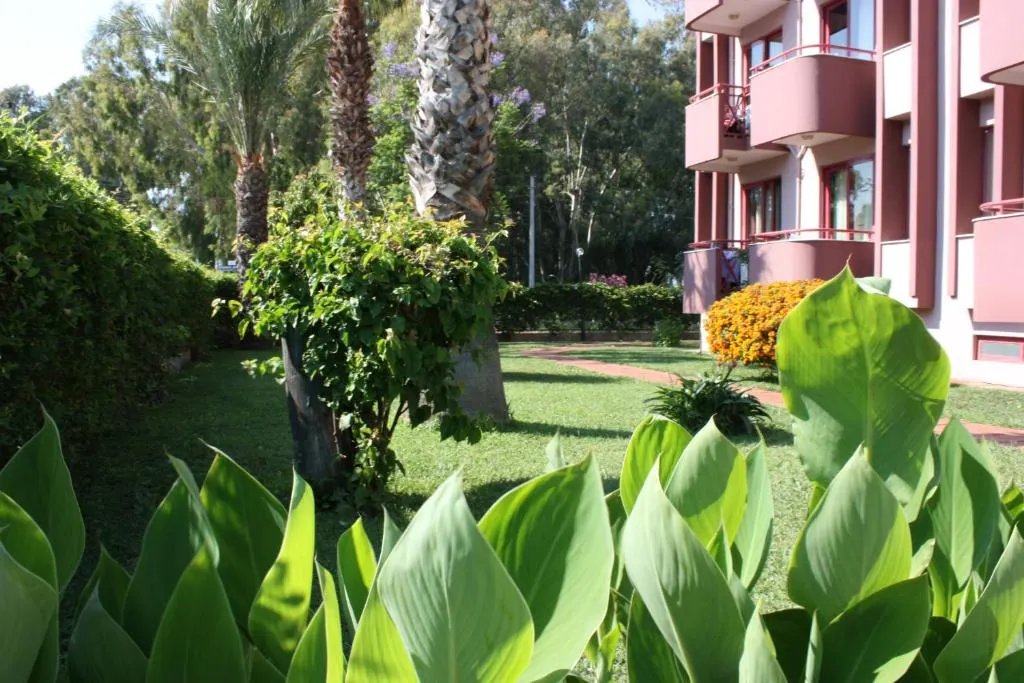 Mendos Garden Exclusive Hotel фото 27