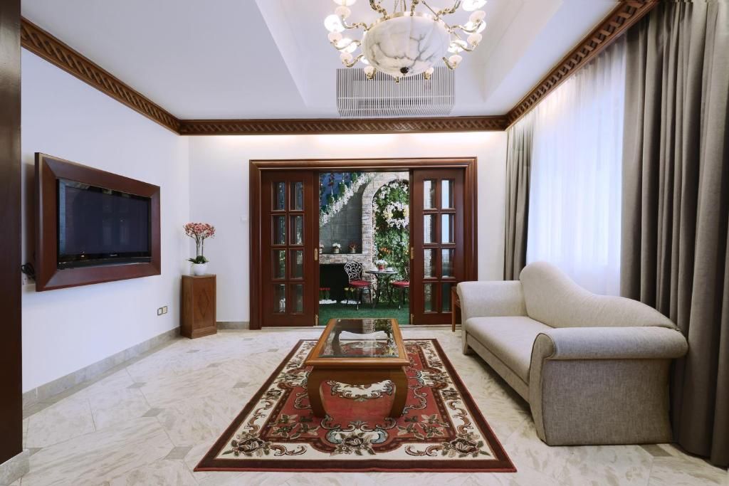 The Jesselton Hotel фото 12