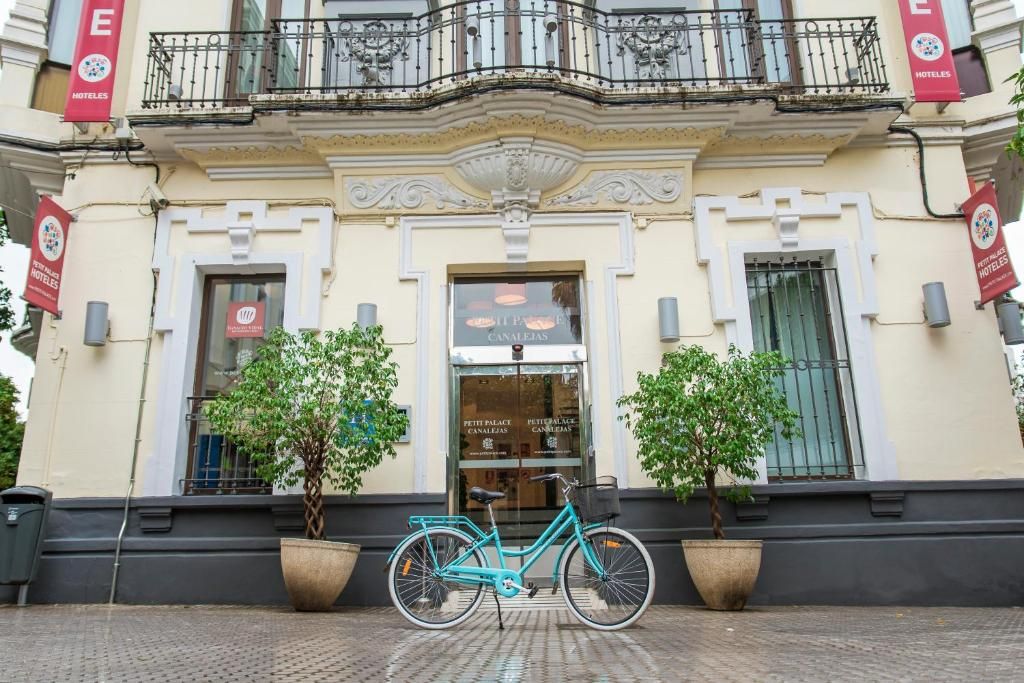Petit Palace Canalejas Sevilla фото 28