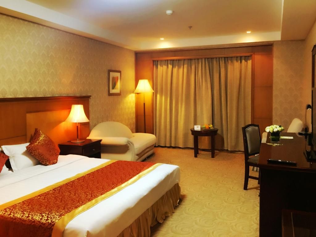 Central Plaza Hotel Dalian фото 26