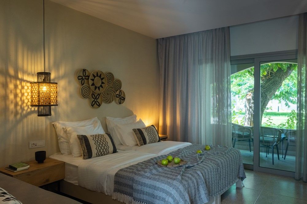Eliros Mare Beachfront Poem Hotel фото 2