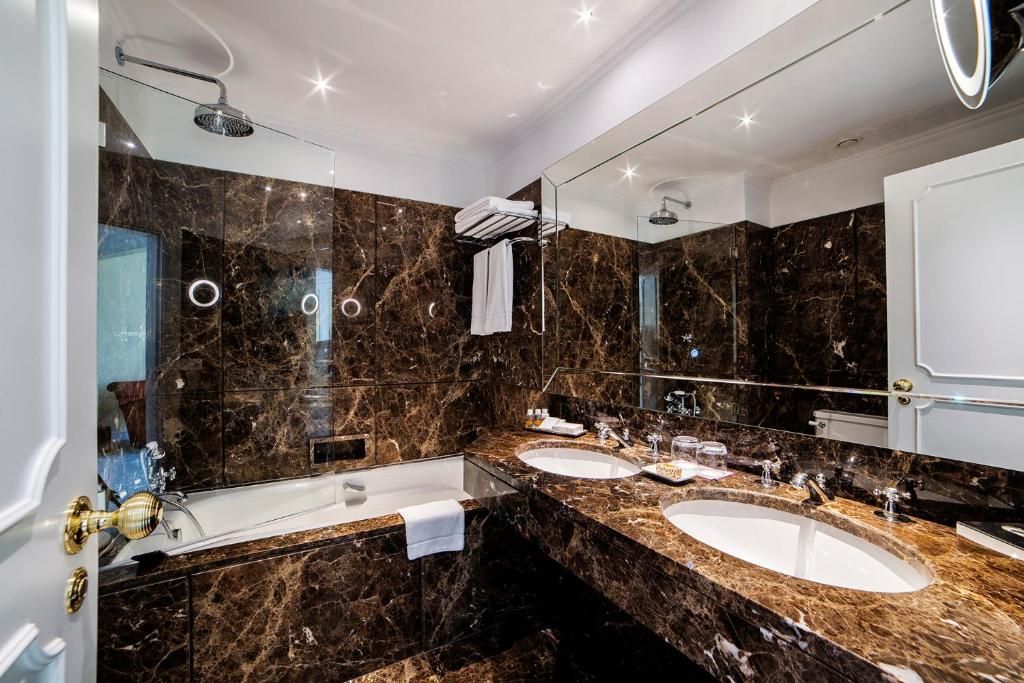 Infante Sagres – Luxury Historic Hotel фото 16