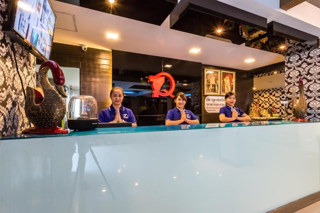 7Q Patong Beach Hotel фото 34