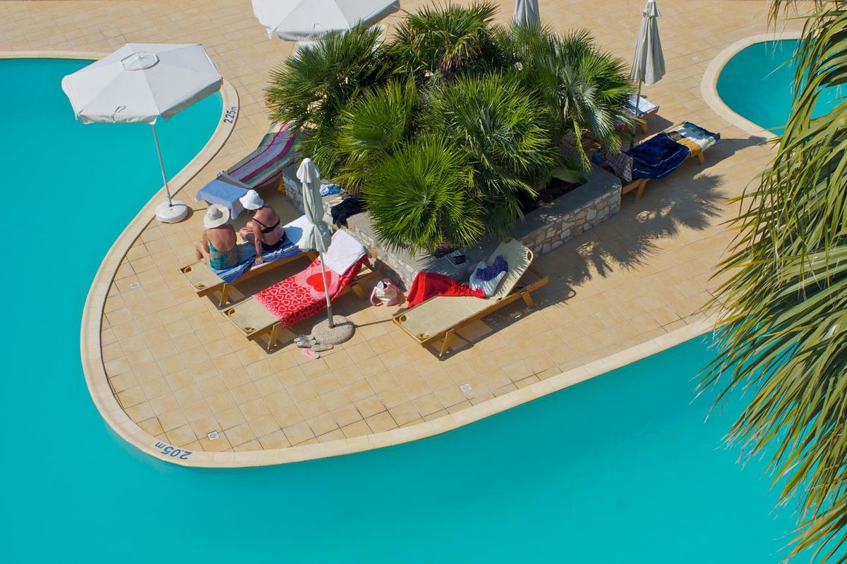 Esperides Beach Hotel фото 16