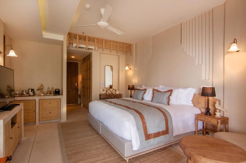 Devasom Khao Lak Beach Resort & Villas фото 4