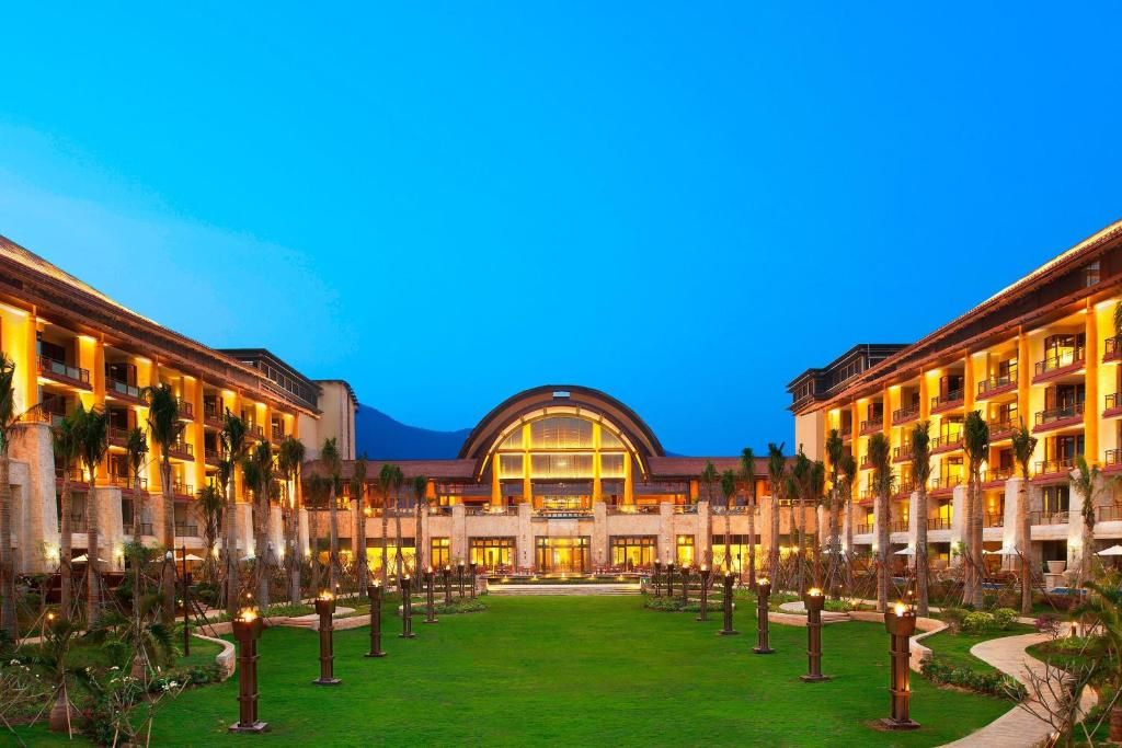 The St. Regis Sanya Yalong Bay Resort фото 139