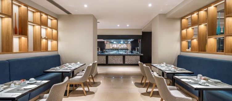 Фото отеля Mitsis Rodos Village Beach Hotel & Spa