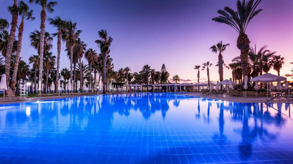 Louis Phaethon Beach фото 24