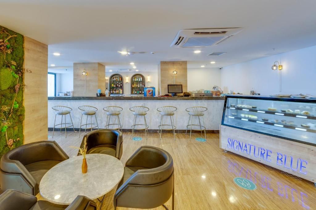 Signature Blue Resort фото 38