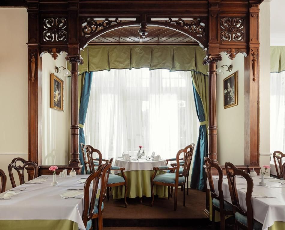 Hotel Smetana-Vysehrad фото 31