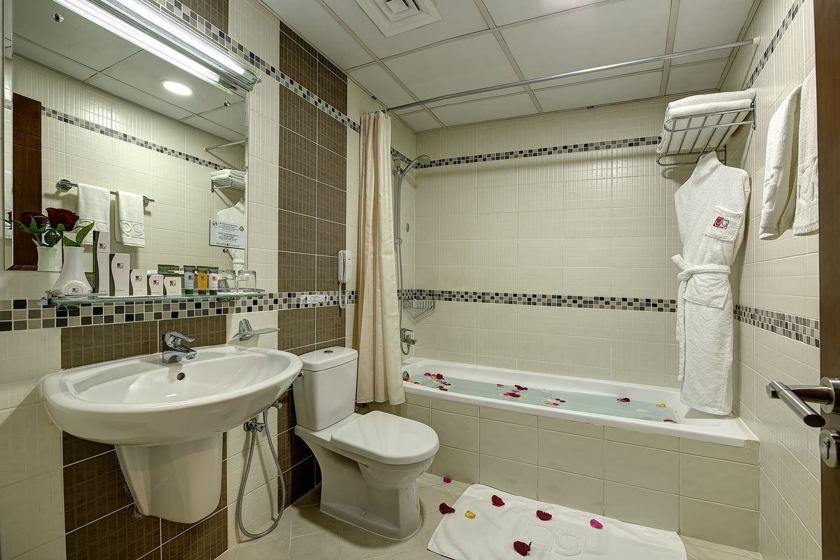 Rose Garden Hotel Apartments - Bur Dubai фото 19