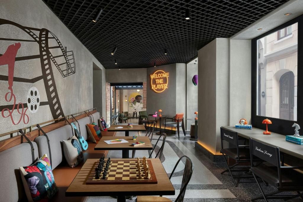 Moxy Istanbul Beyoglu фото 9