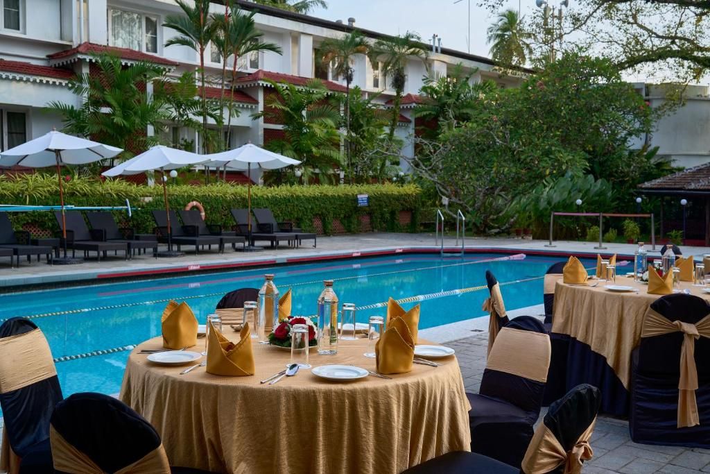 Casino Hotel - Cgh Earth, Cochin фото 52