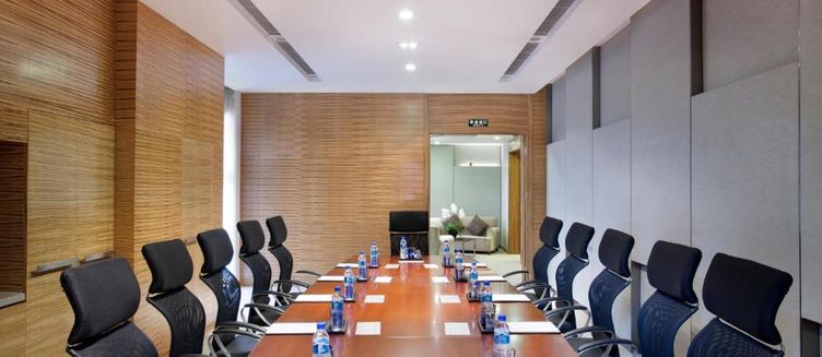 Фото отеля Holiday Inn Beijing Deshengmen