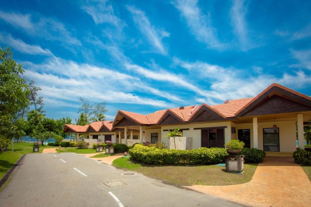 Borneo Beach Villas фото 48