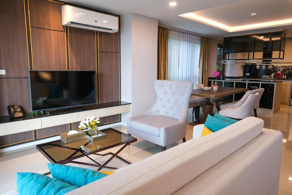 MIDA Grande Resort Phuket фото 93