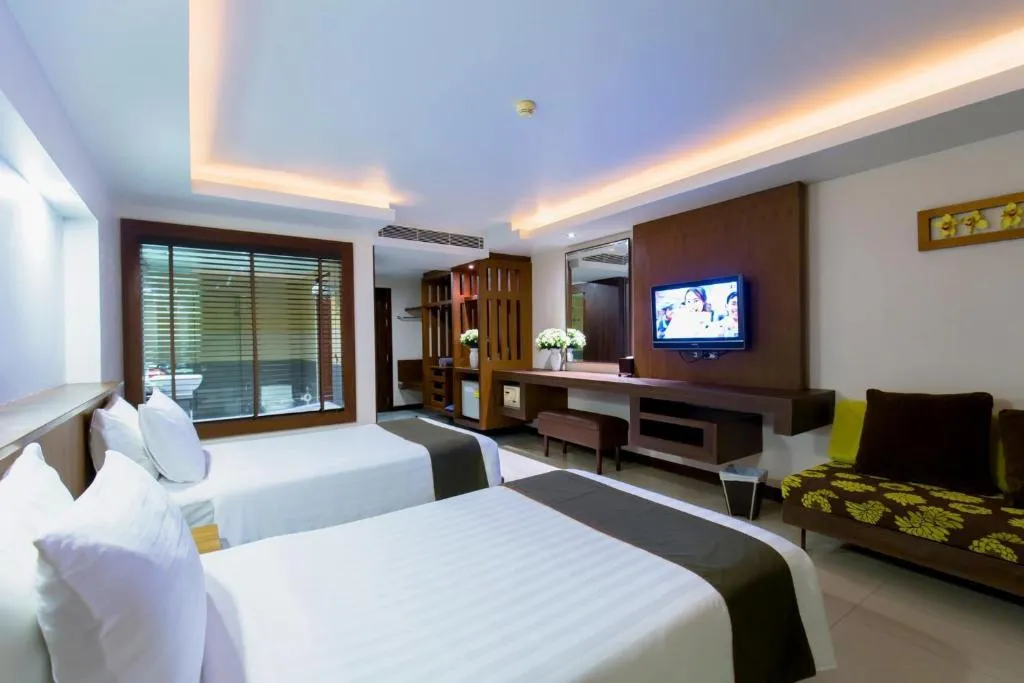 Thanthip Beach Resort фото 4