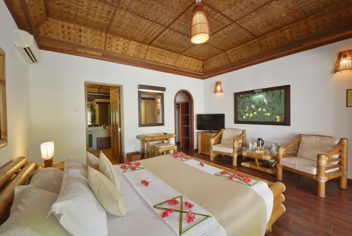 Angaga Island Resort & Spa фото 4