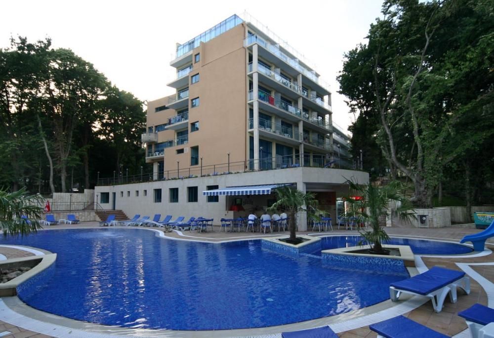 Holiday Park Hotel фото 4