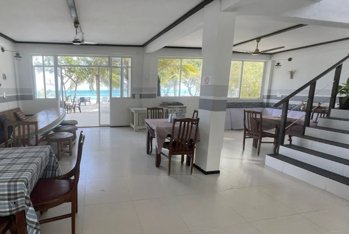 Crown Beach Hotel фото 8