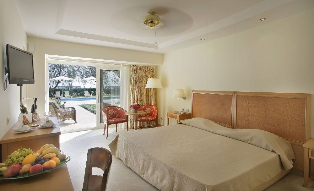 Theophano Imperial Palace фото 2