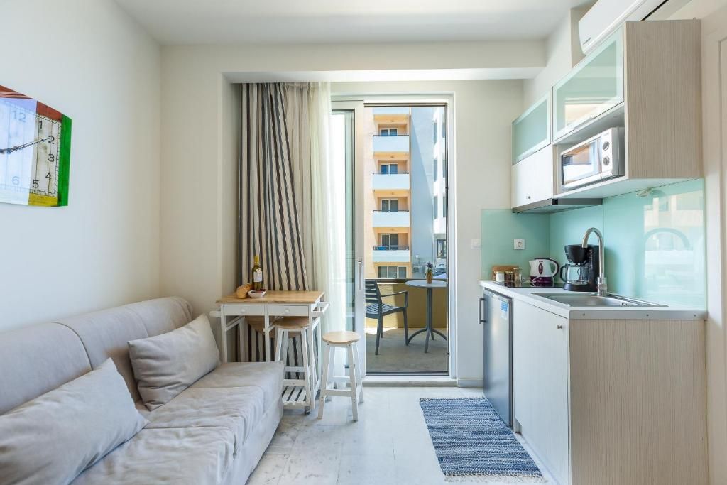 Meltemi Coast Suites фото 6