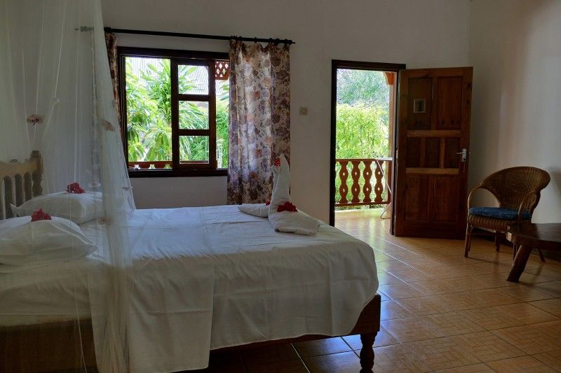 Bernique Guest House фото 1