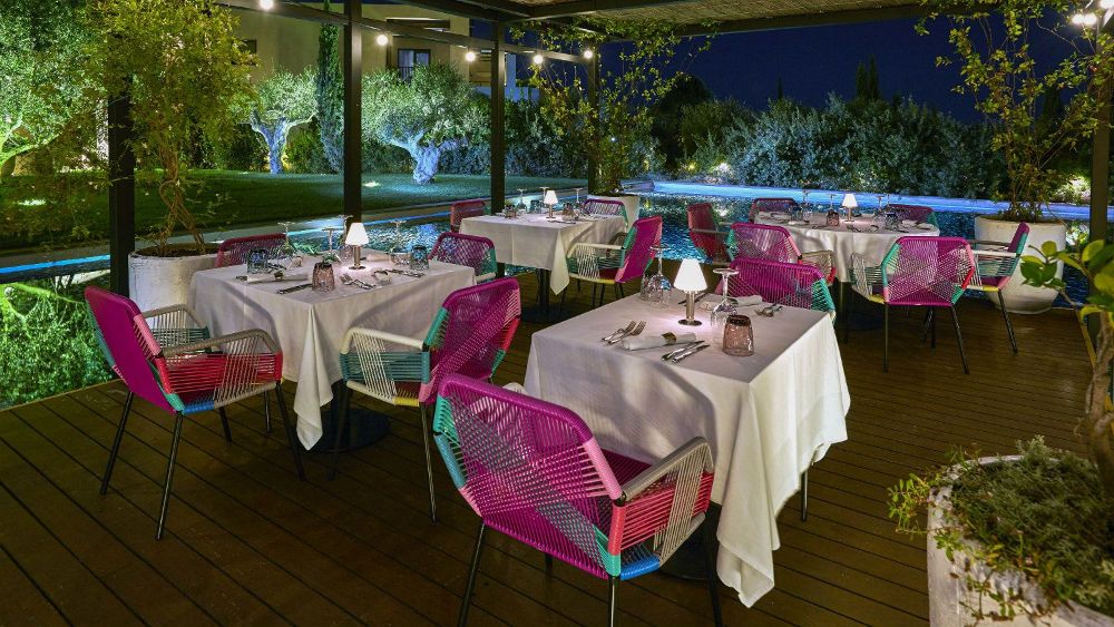 Costa Navarino, The Romanos Resort фото 45