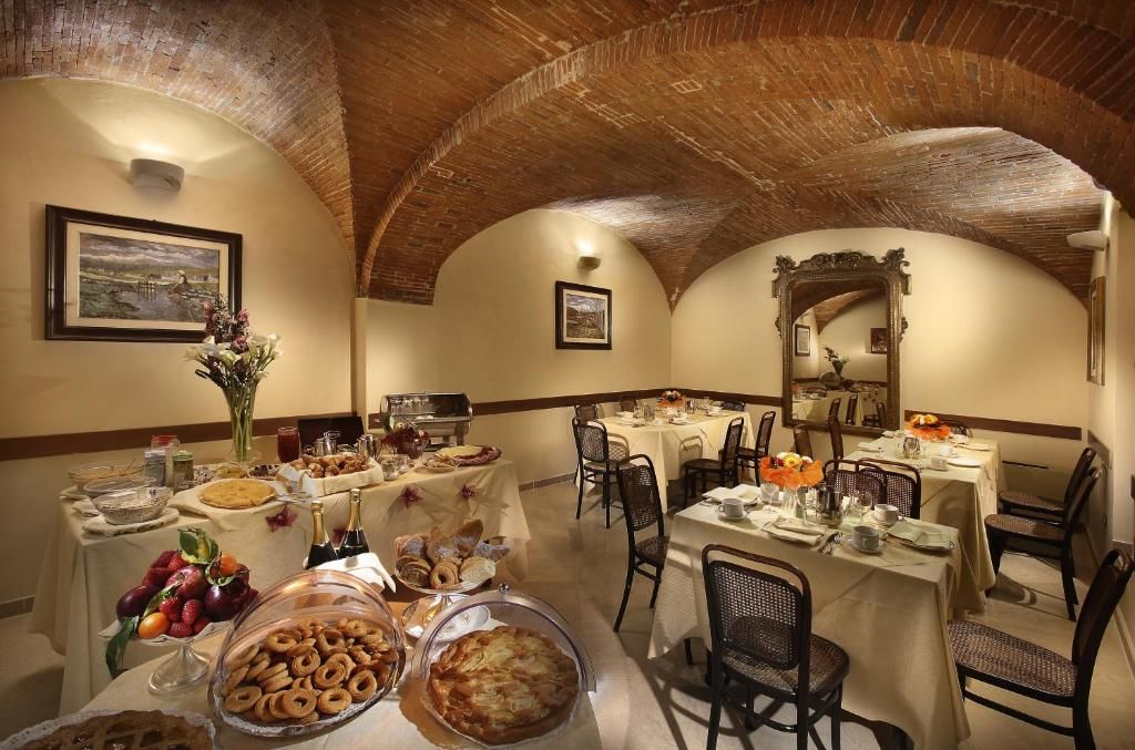 Grand Hotel Plaza & Locanda Maggiore фото 4