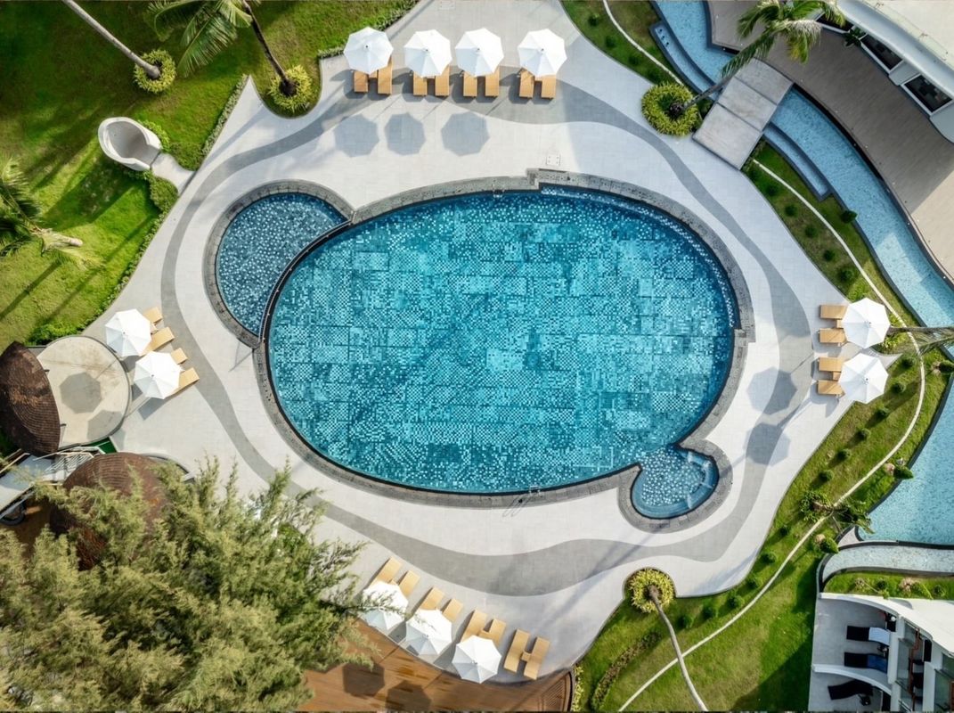 Amora Beach Resort Phuket фото 71