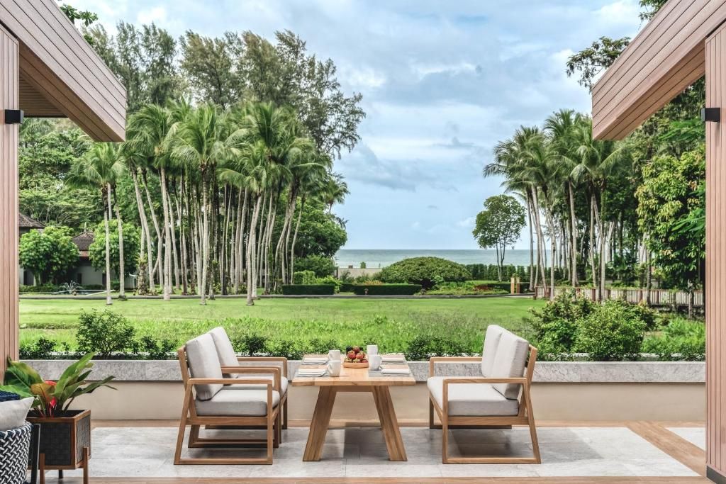 Dusit Thani Krabi Beach Resort фото 48