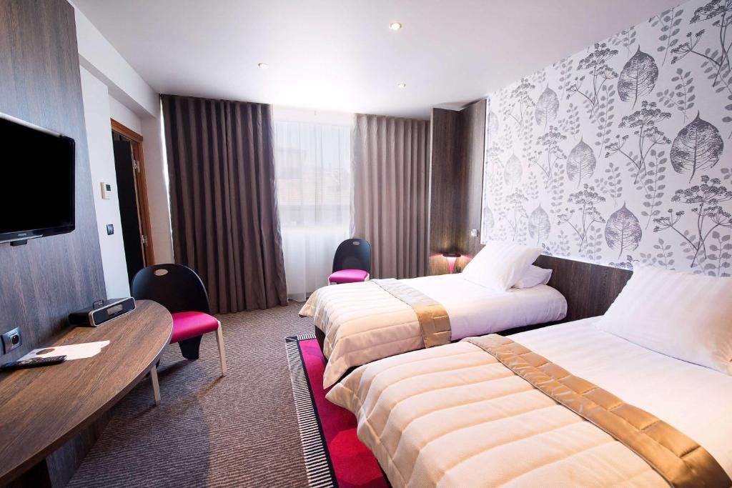 Best Western Plus Le Patio des Artistes Wellness Jacuzzi фото 41