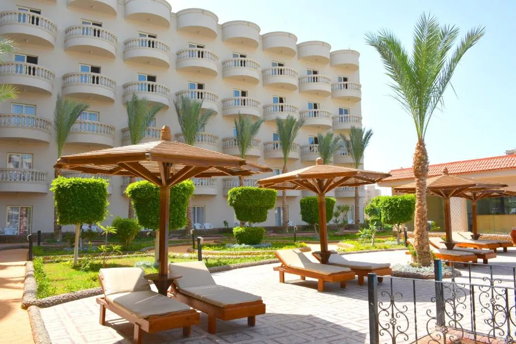 Sunrise Serano Club фото 33