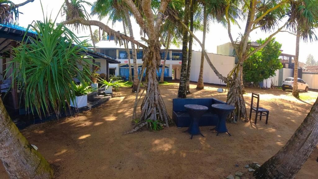 Dalawella Beach Resort BY DECO фото 59