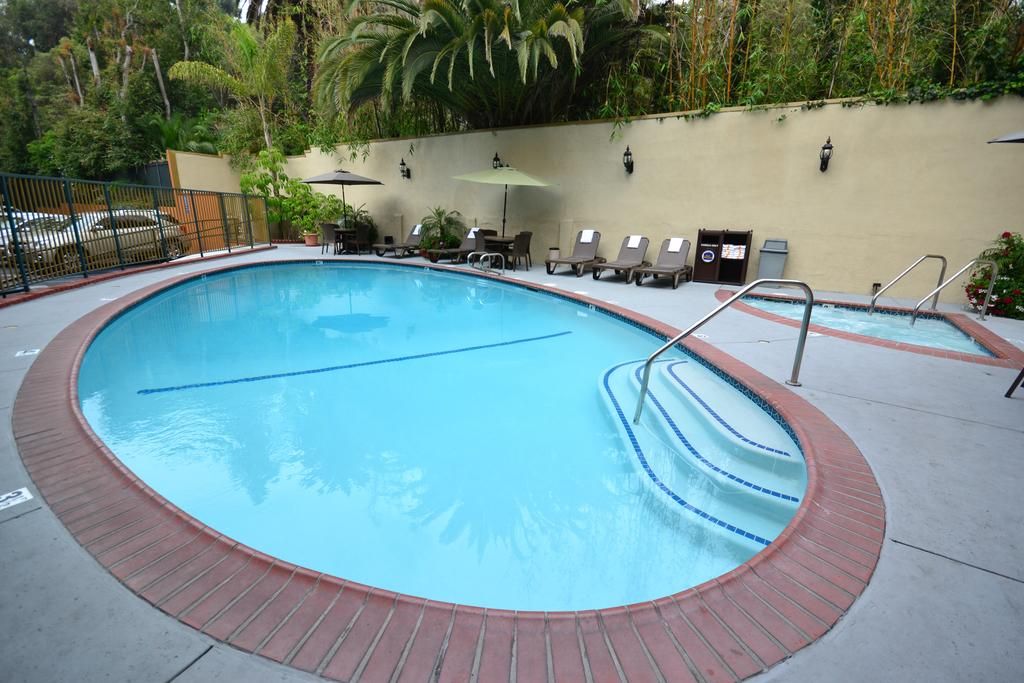 Best Western Hollywood Plaza Inn - Hollywood Walk of Fame Hotel - LA фото 62