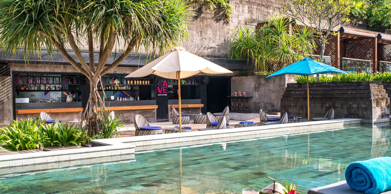 Hotel Indigo Bali Seminyak Beach фото 17