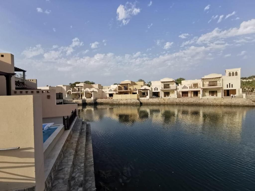 The Village at The Cove Rotana Resort фото 40