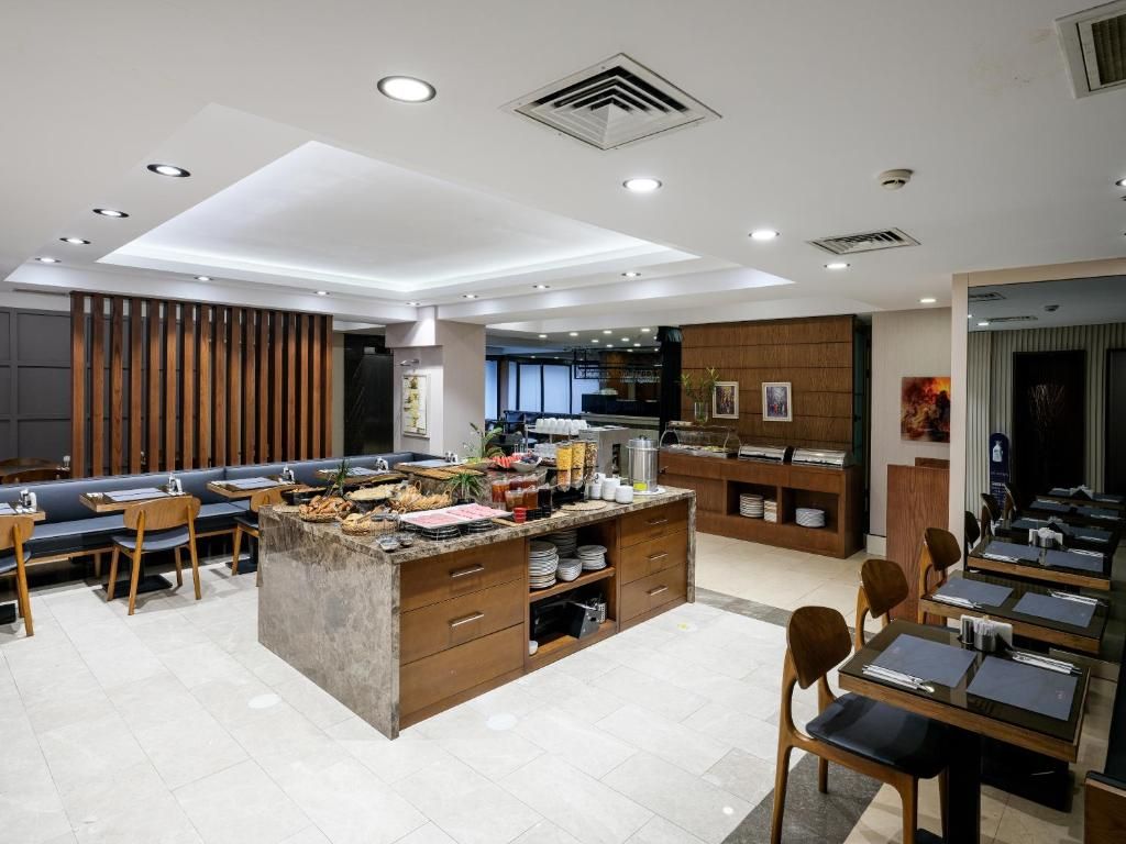 Merlin Hotel İstanbul фото 5