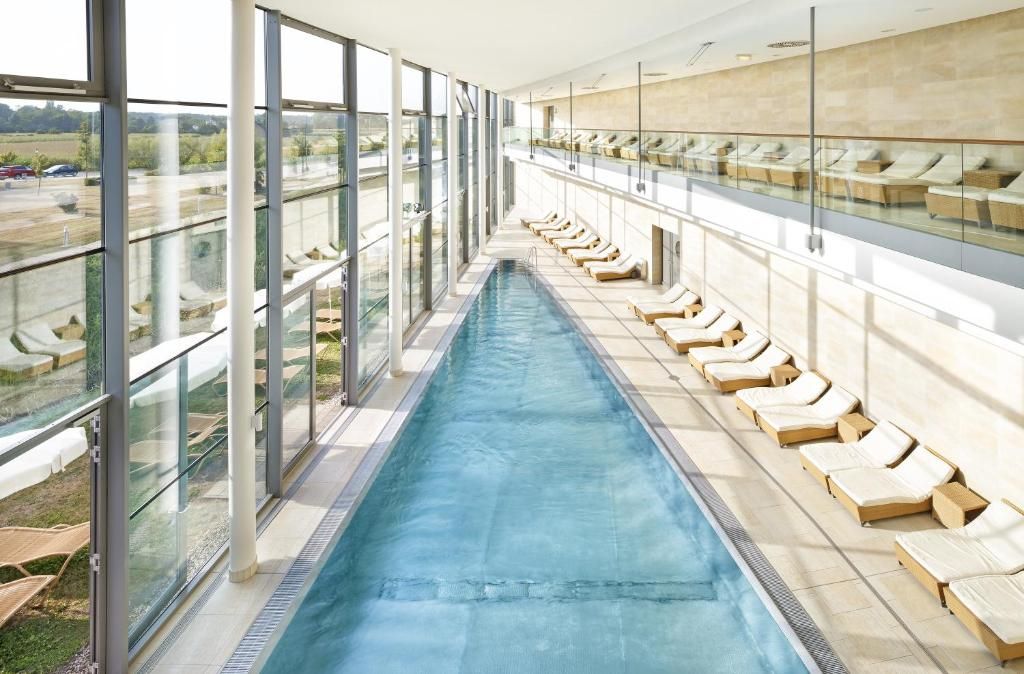 Hotel & Therme Laa An Der Thaya фото 2