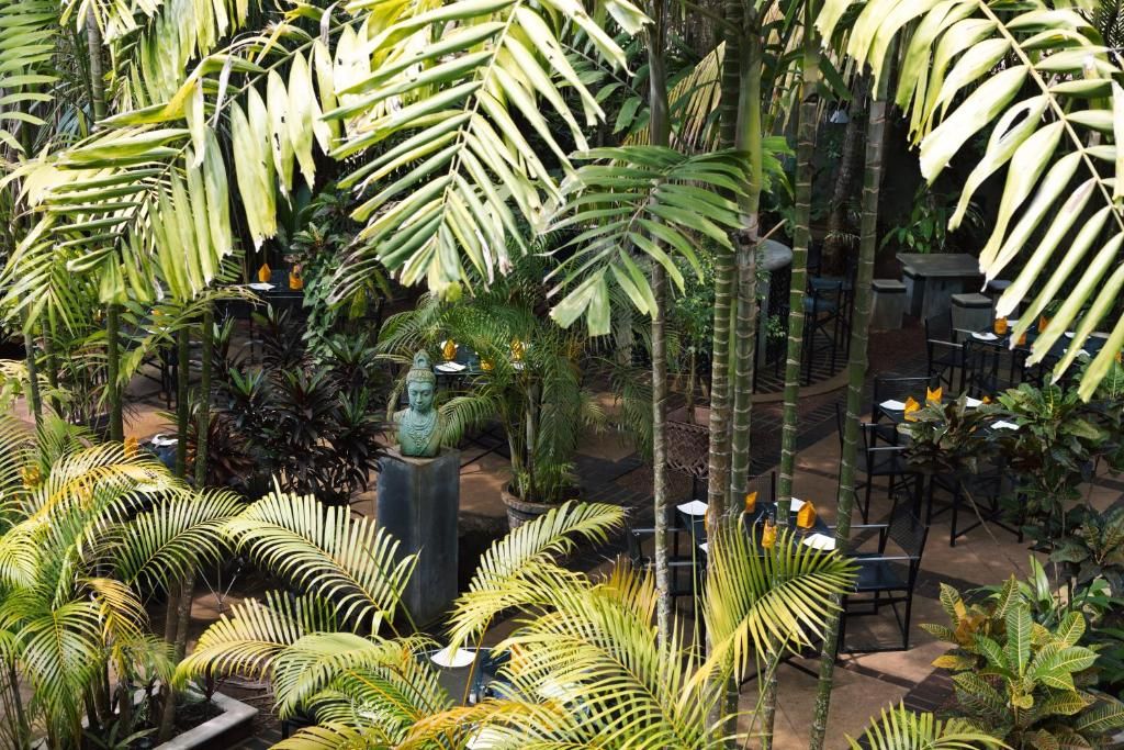Amal Beach Hotel фото 36
